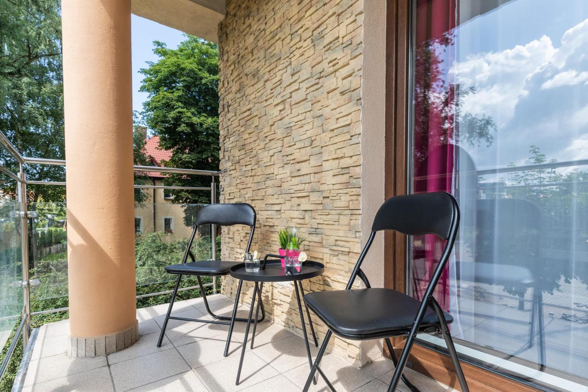 Osiedle Sloneczne Kolobrzeg By Noclegi Renters Exterior photo
