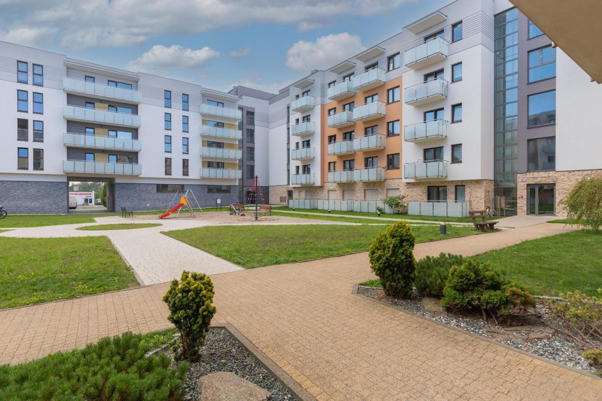 Osiedle Sloneczne Kolobrzeg By Noclegi Renters Exterior photo